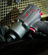 Ingersoll-Rand 2235QXPA Llave de impacto neumática de composite de 1/2 pulg. con silenciador, de 8.500 r.p.m., 1 unidad