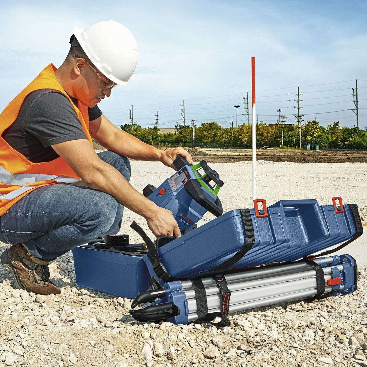 Bosch Professional Nivel láser giratorio sistema de 18V GRL 650 CHVG (láser verde, nivelación exterior, 1 batería 18 V 4,0 Ah + cargador, función aplicación, alcance: 650 m, en maletín de transporte)