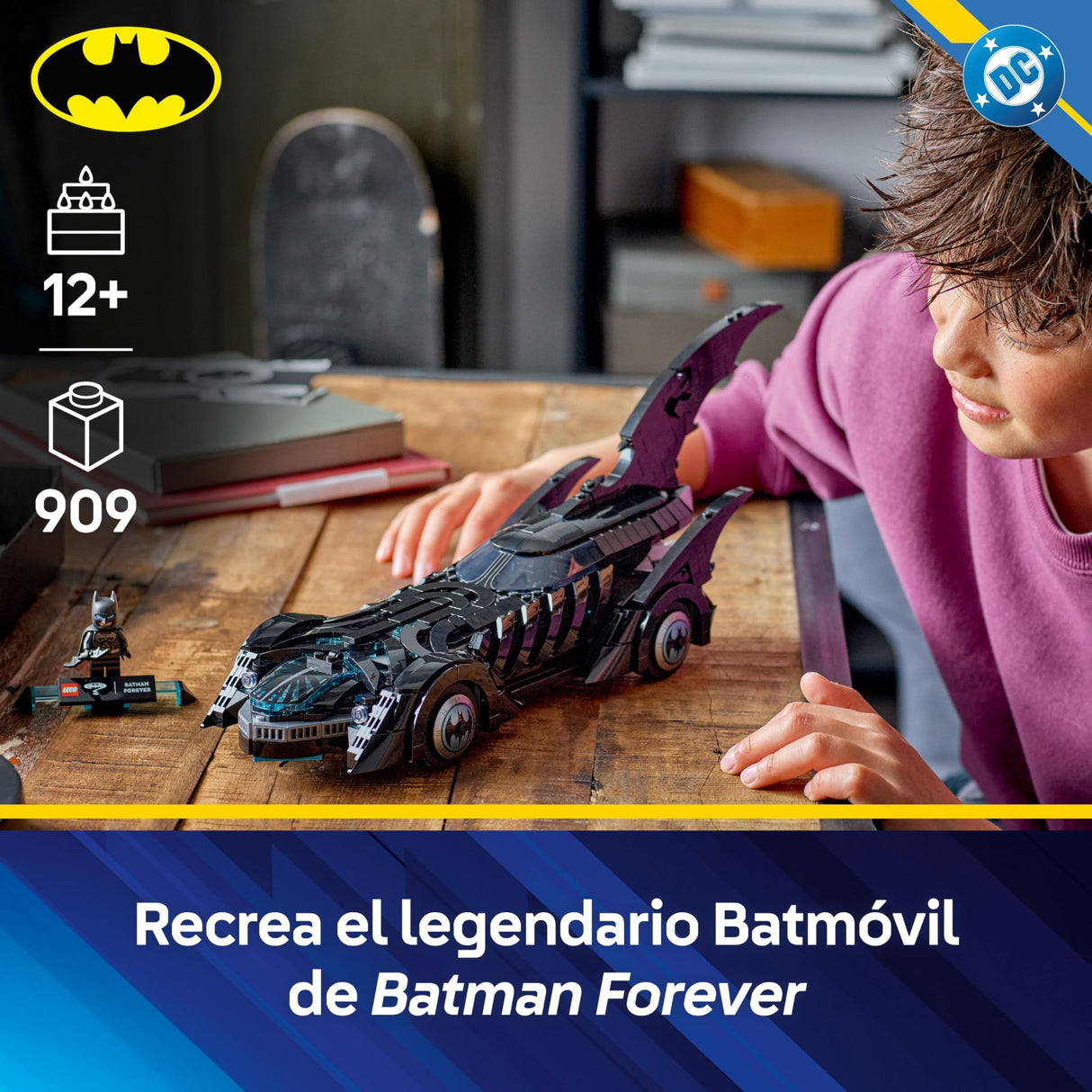 LEGO DC Batman Batmóvil de Batman Forever - Coche de Superhéroe de Juguete y Minifigura - Habitáculo Que se Abre e Interior Detallado - Regalo para Niños y Chicos de 12+ Años 76304