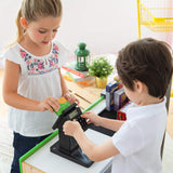 Teamson Kids - Cajero de Austin Play Market Stand - Verde y Madera - TD-13206B