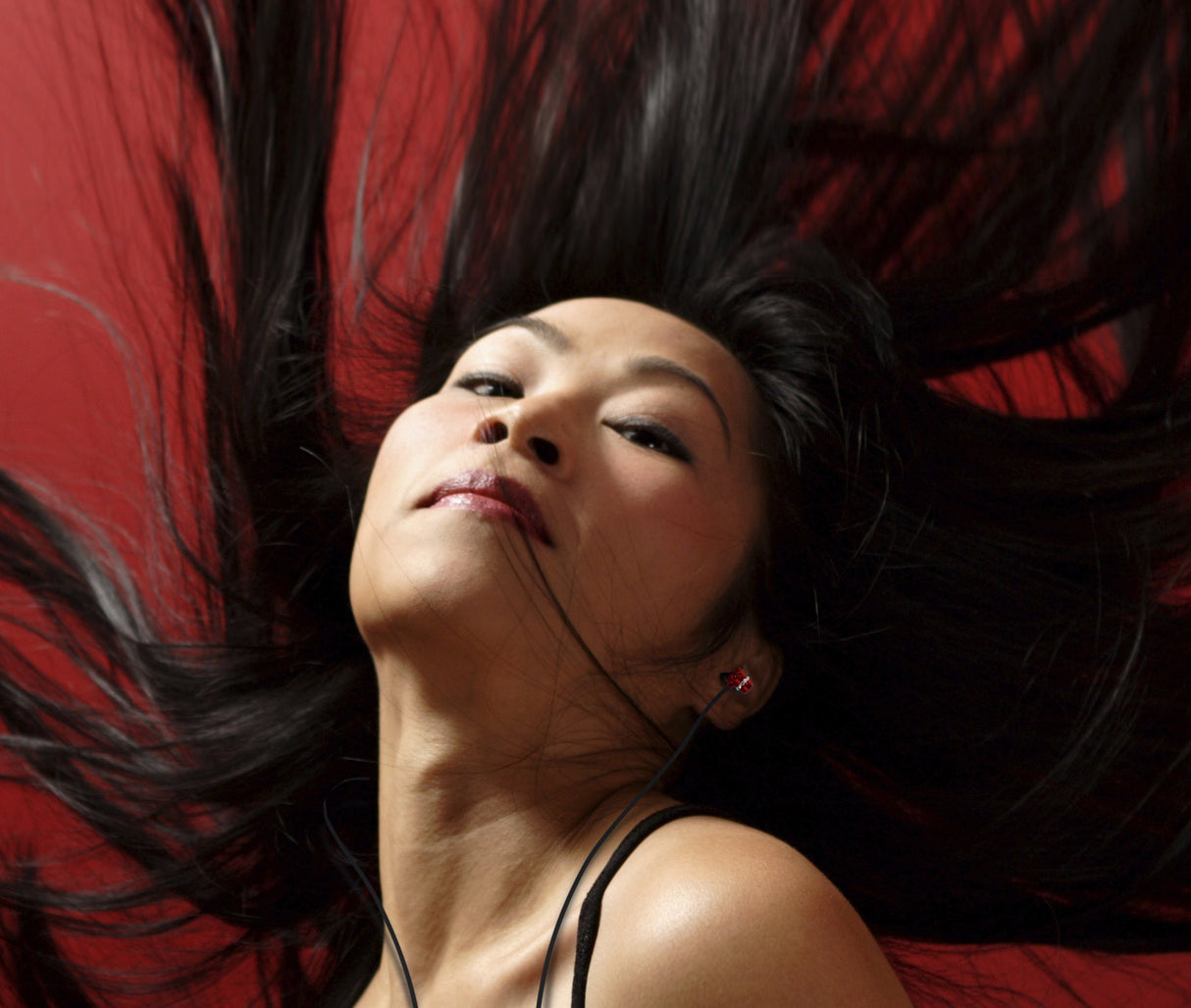Maroo ICE Collection - Earphones with Clear Crystals - Scarlet Red