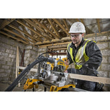 DEWALT - DWS777-QS -Sierra ingletadora radial - Sierra de alto rendimiento con sistema XPS - Corte de madera, plástico y aluminio - Ángulo de la hoja 48° - Ø de la hoja 216mm - Velocidad 6300rpm - 1800W [Clase de eficiencia energética A].