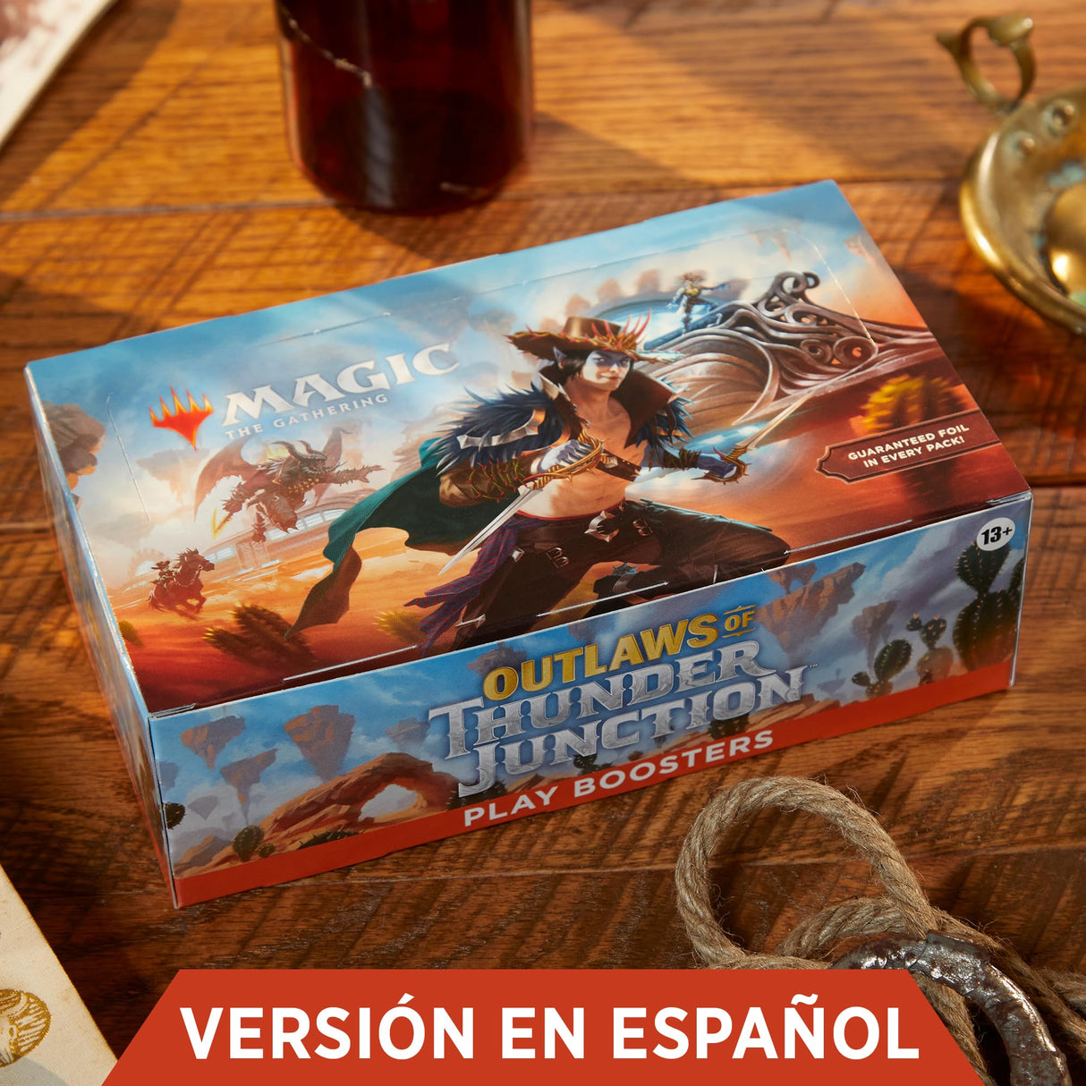 Caja de sobres de juego de Forajidos de Cruce de Truenos, de Magic: The Gathering - 36 sobres (504 cartas de Magic) (Versión en Español)