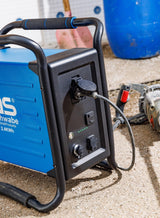 AS – Schwabe Eco Powerstation 5000 - Fuente de alimentación móvil con batería de 2,4 kW - Carga rápida - 2500 W de potencia - robusto y silencioso - Generador solar para obras, jardín, camping - IP54,