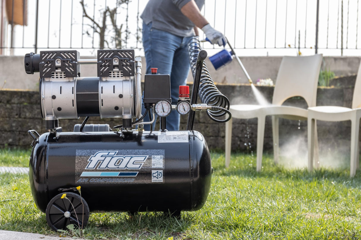 FIAC Compresor de Aire Móvil Silencioso SUPERSILENT 24, Sin Aceite, Presión Máxima 8 Bar, 1 Hp, Tanque de 24 Litros, Nivel sonoro 58 dB LpA