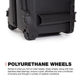 Plasticase, Inc. Nanuk 960 Funda rígida Impermeable vacía con Ruedas and Gewatteerde Divider - Negro