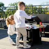 Theo Klein 9445 Barbacoa Weber Genesis de Madera I Incluye Insertos para Filete, Pizza o Verduras, con muñecos de Comida y Cubiertos para Barbacoa, Juguete para niños a Partir de 3 años