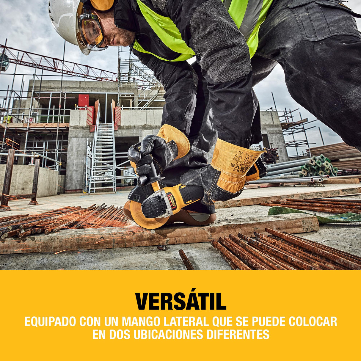 DEWALT Amoladora angular sin escobillas de 125 mm con interruptor tipo paleta de 18V XR - Solo herramienta en TSTAK, DCG406NT-XJ
