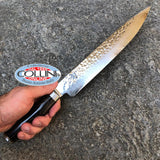 KAI Shun Premier Tim Mälzer Cuchillo japonés para jamón con hoja de 24 cm - Núcleo VG-MAX 61 HRC, 32 capas de Damasco pulido - Mango de madera de Pakka color marrón medio - Superficie martillada