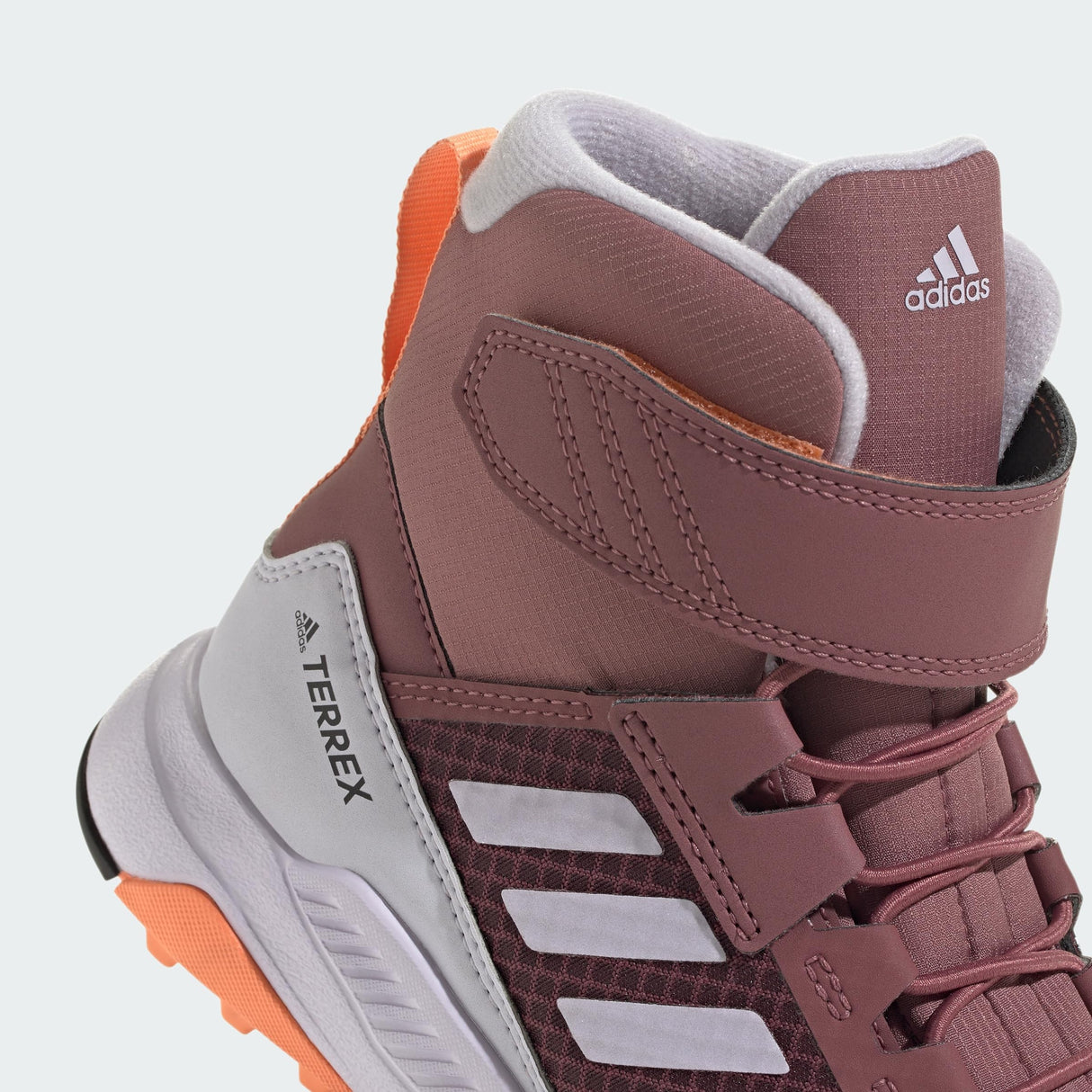 adidas Terrex Trailmaker High Cold.RDY Hiking Shoes, Zapatos de Senderismo Unisex Adulto, Burgundy/Silver Dawn/Amber Tint, 39 1/3 EU