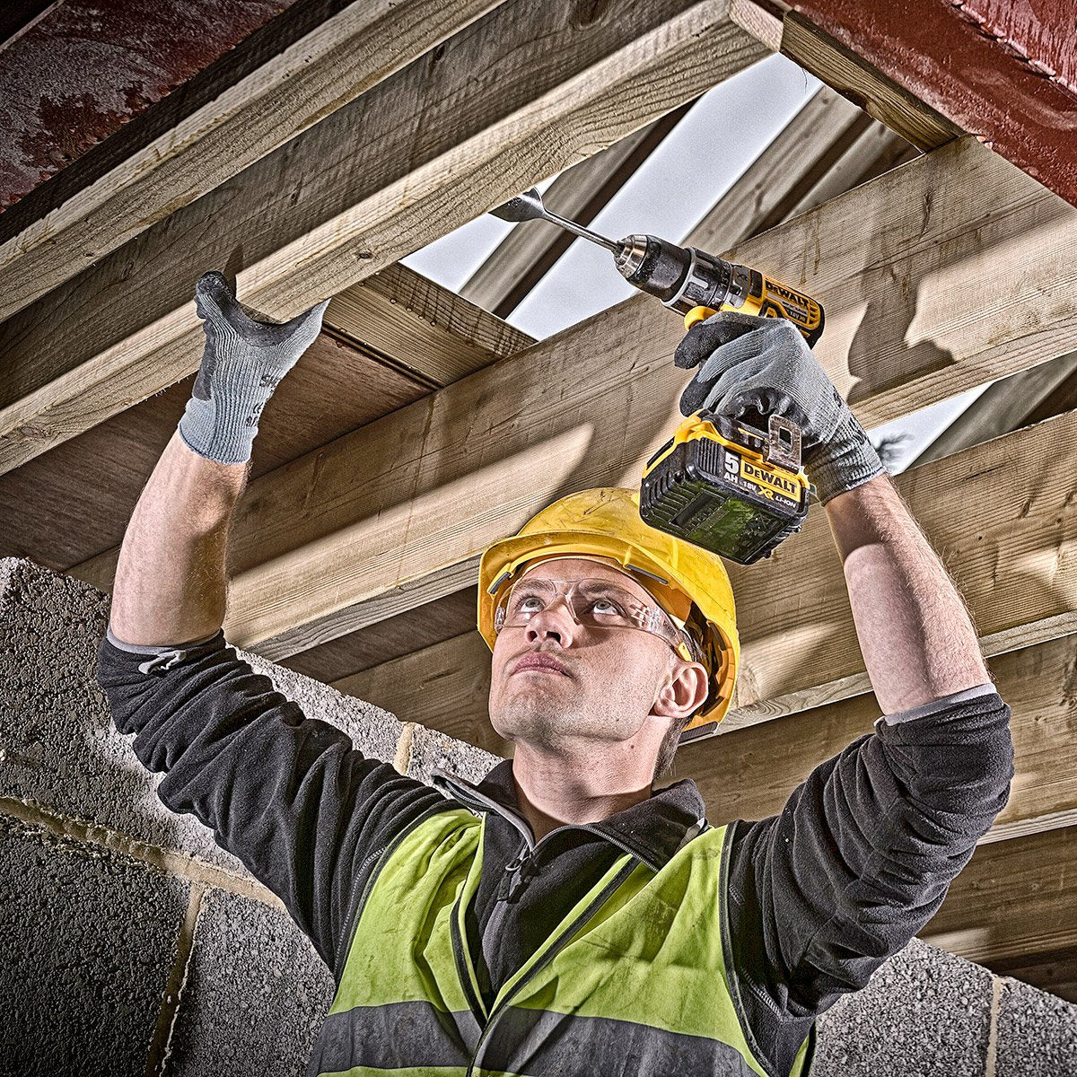 DeWALT DCD791P2-QW - Taladro Atornillador sin Escobillas XR 18 V 13 mm 70 Nm con 2 Baterías Li-Ion 5.0 Ah con Maletín Tstak, 235 W, 18 V, Negro/Amarillo