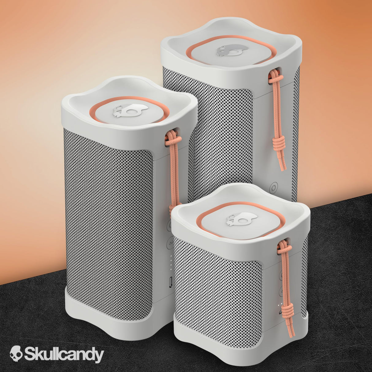 Skullcandy Terrain Altavoz Portátil Inalámbrico con Bluetooth, Impermeabilidad IPX7, 14 Horas de Batería, True Wireless Stereo y Correa Integrada para Viajes y Uso en Exteriores - Hueso/Naranja