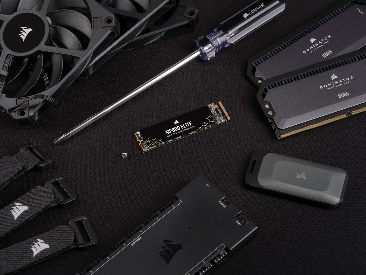 Corsair MP600 Elite SSD NVMe M.2 PCIe Gen4 x4 de 2 TB - M.2 2280 - Lectura Secuencial de hasta 7.000 MB/s - NAND 3D TLC de Alta Densidad - Negro