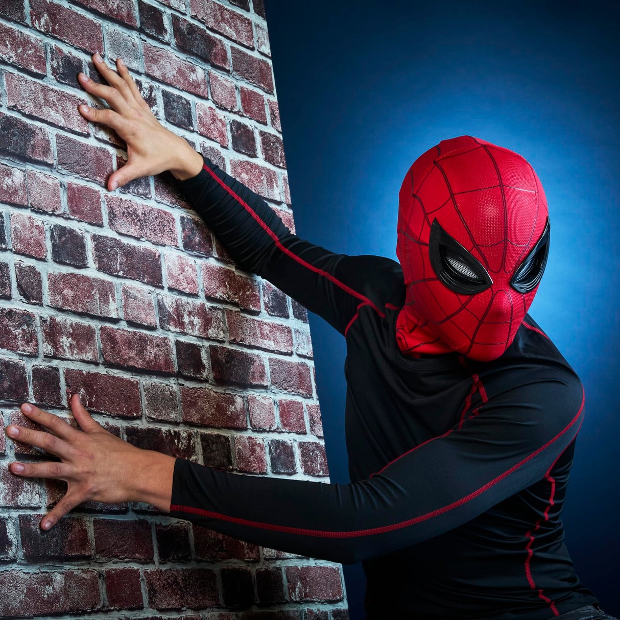 Marvel Legends Series, Spider-Man, Máscara electrónica expresiva