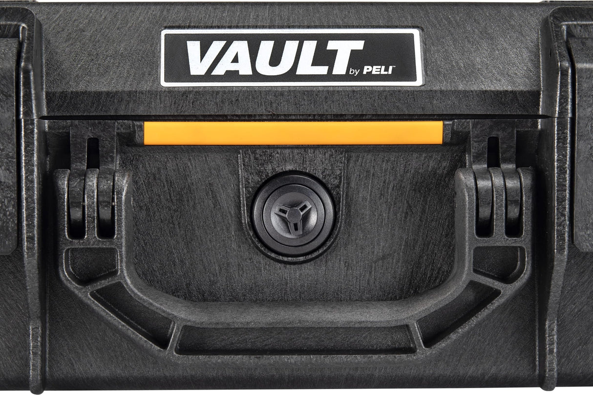 PELI Vault V200C Maleta Protectora; Protección Superior para Equipos Valiosos; Resistente a la Intemperie y al Polvo; Volumen Interno: 13 litros; Color: Negro