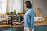 Candy Essenza CMCA29EDLB Horno Microondas Combinado, con Grill, 29L, 1000-2100W, Convección, 5 Niveles de Potencia, Digital, Automenús, Bloqueo Seguridad, Inicio Diferido, Descongelación, Negro e Inox