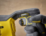 STANLEY FATMAX Sierra sable V20 Litio 18V, Velocidad hasta 3000 cpm, longitud de carrera 25mm, incluye 2 baterías 2Ah, cargador y maletín, SFMCS300D2K-QW