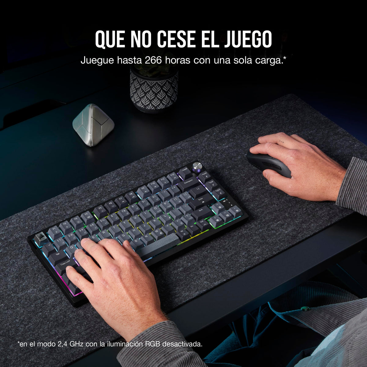 CORSAIR K65 PLUS WIRELESS 75% RGB Teclado Mecánico para Juegos Intercambiable en Caliente - Interruptores Lineales Rojos CORSAIR MLX Prelubricados - Insonorización - Teclados PBT - QWERTY ES - Negro
