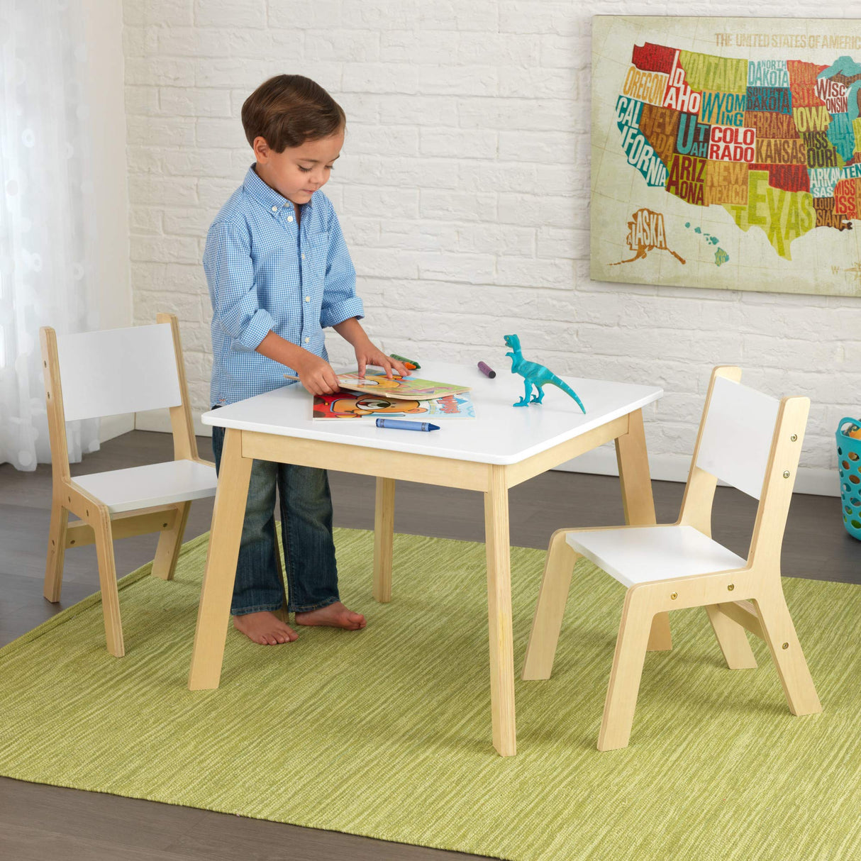 KidKraft Juego Infantil Moderno de Mesa y 2 sillas de Madera, Mesa y Silla Infantil, Muebles para Salas de Juego y Dormitorio de niños (27025)