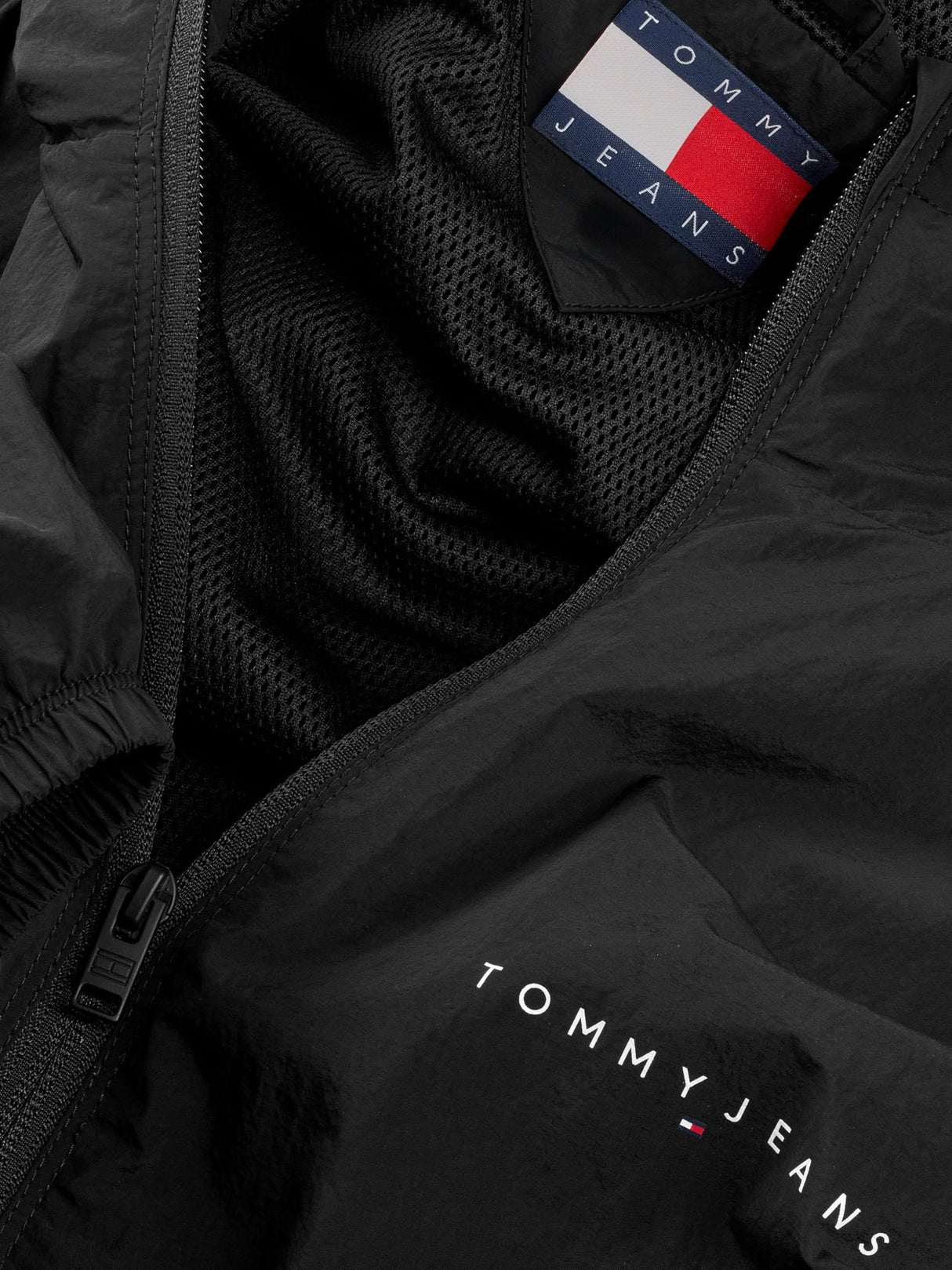Tommy Jeans Cortavientos Hombre Chicago con capucha, Negro (Black), M