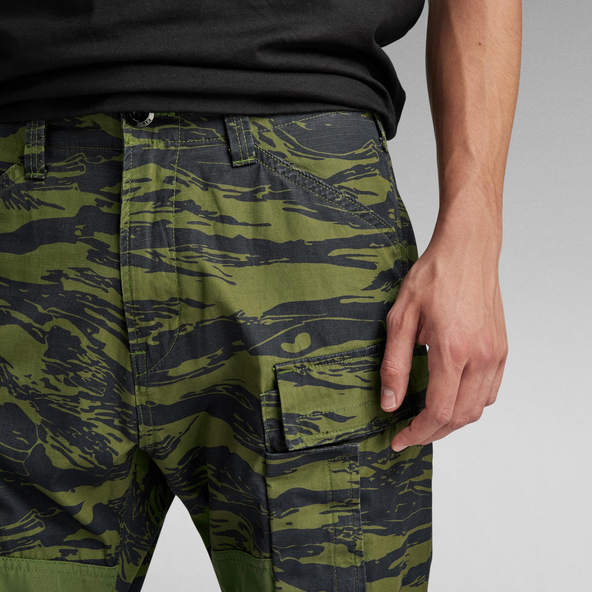 G-STAR Para Hombre Pantalones 3D Regular Tapered Cargo 2.0, Multicolor (Shadow Olive 2L Tiger Camo D24308-D386-G393), 36W / 34L