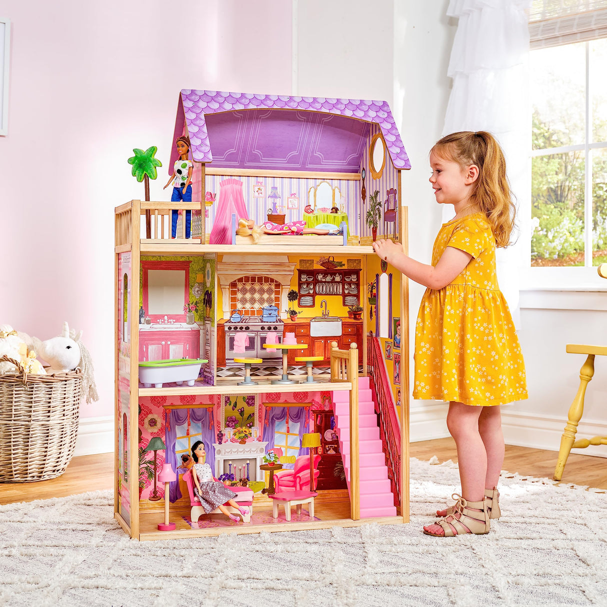 KidKraft Casa de muñecas de Madera Kayla con Muebles y Accesorios incluidos, Casita de Juguete con balcón para muñecas de 30 cm, Juguetes niños y niñas Desde 3 años (65092) Exclusivo en Amazon