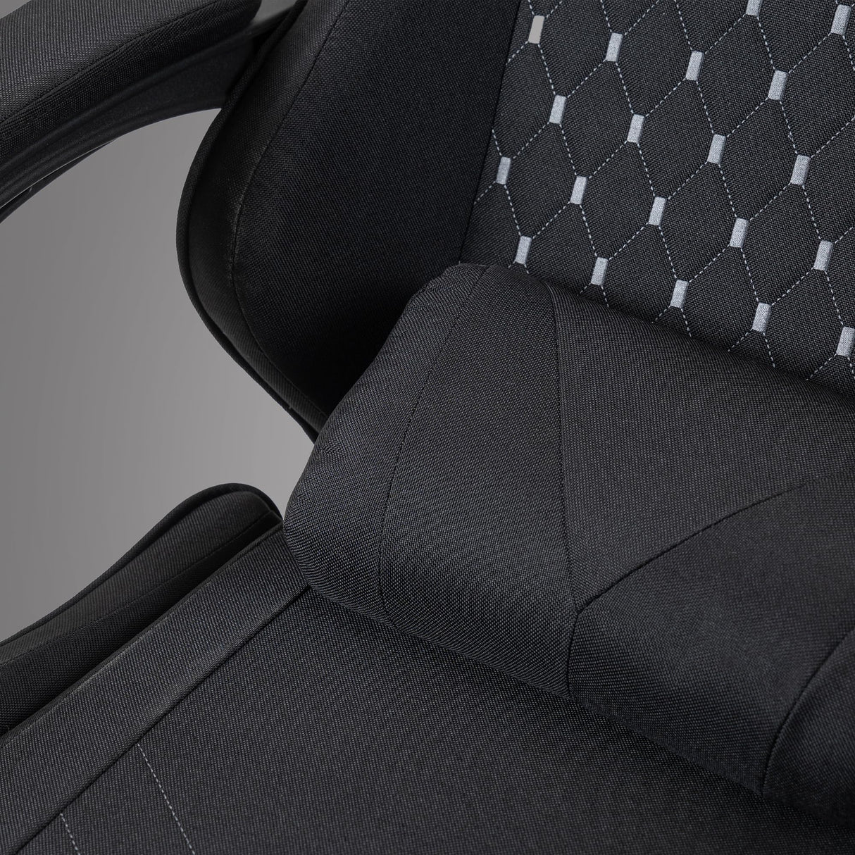 Mars Gaming MGC-X, Silla Gaming Ergonómica, Tejido Transpirable, Respaldo Reclinable y Altura Regulable, Reposabrazos Dinámico, Cojín Cervical y Lumbar, Silla Oficina con Reposapiés Extensible, Negro