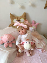 Reborn Valeria,Reborn Vinilo DE Silicona 52CM,2,3KG,RASGOS FACIALES como LOS DE UN Bebe Real,BOLSITAS EN Ojos,Nariz CHATA,Carita Redonda,Manos Y PIES con LA Medida DE UN Recien Nacido.