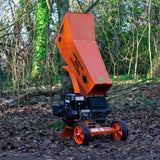 Forest Master FM9DD - Picadora de Madera Profesional – Potente Motor de Gasolina de 9 CV, Chip de hasta 75 mm de diámetro – Arranque eléctrico – Cuchillas Reversibles Dobles