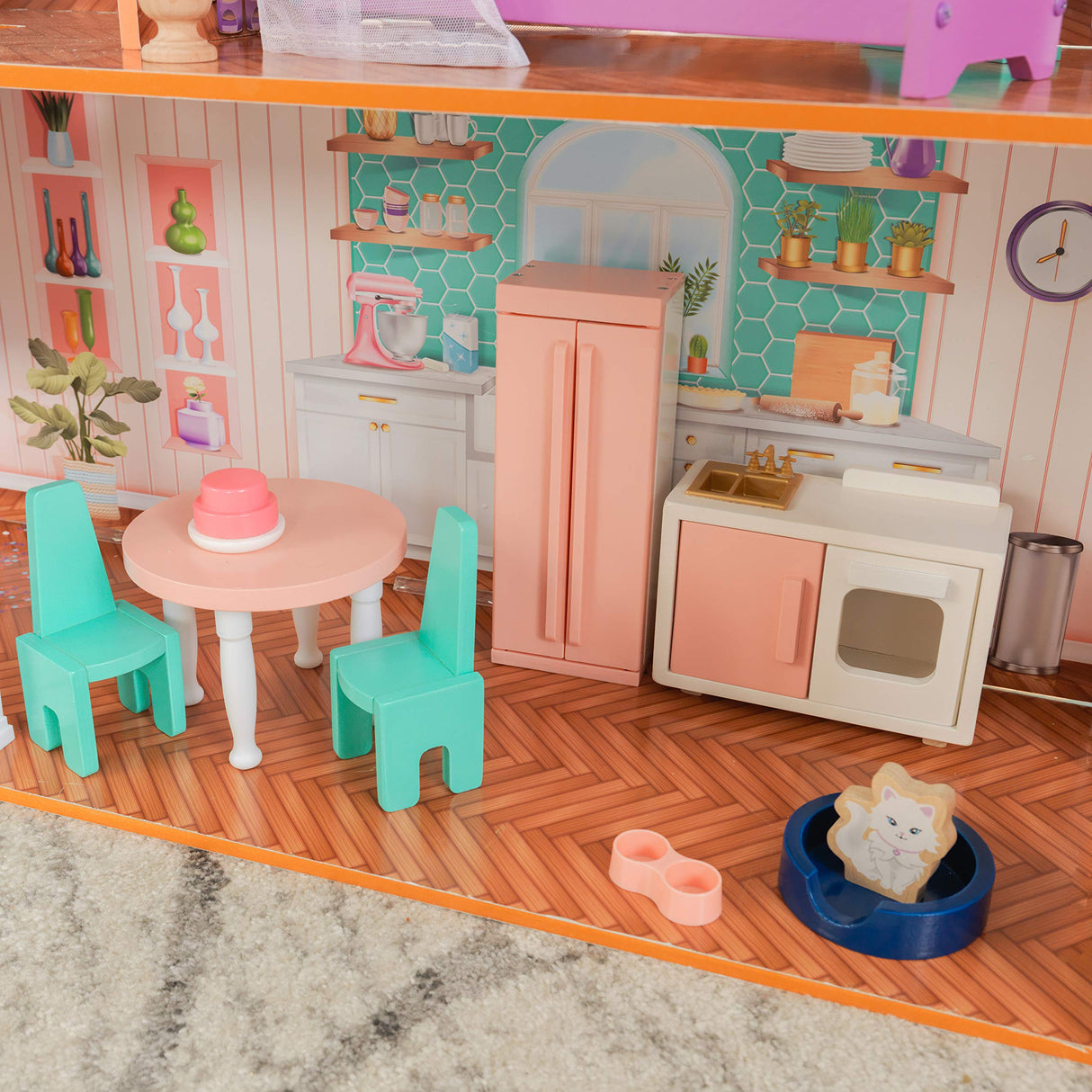 KidKraft Casa de muñecas de madera Camila con muebles y accesorios, Casita de juguete con gato, ascensor y piscina para muñecas de 30 cm, juguetes niños y niñas desde 3años (65986) Exclusivo en Amazon
