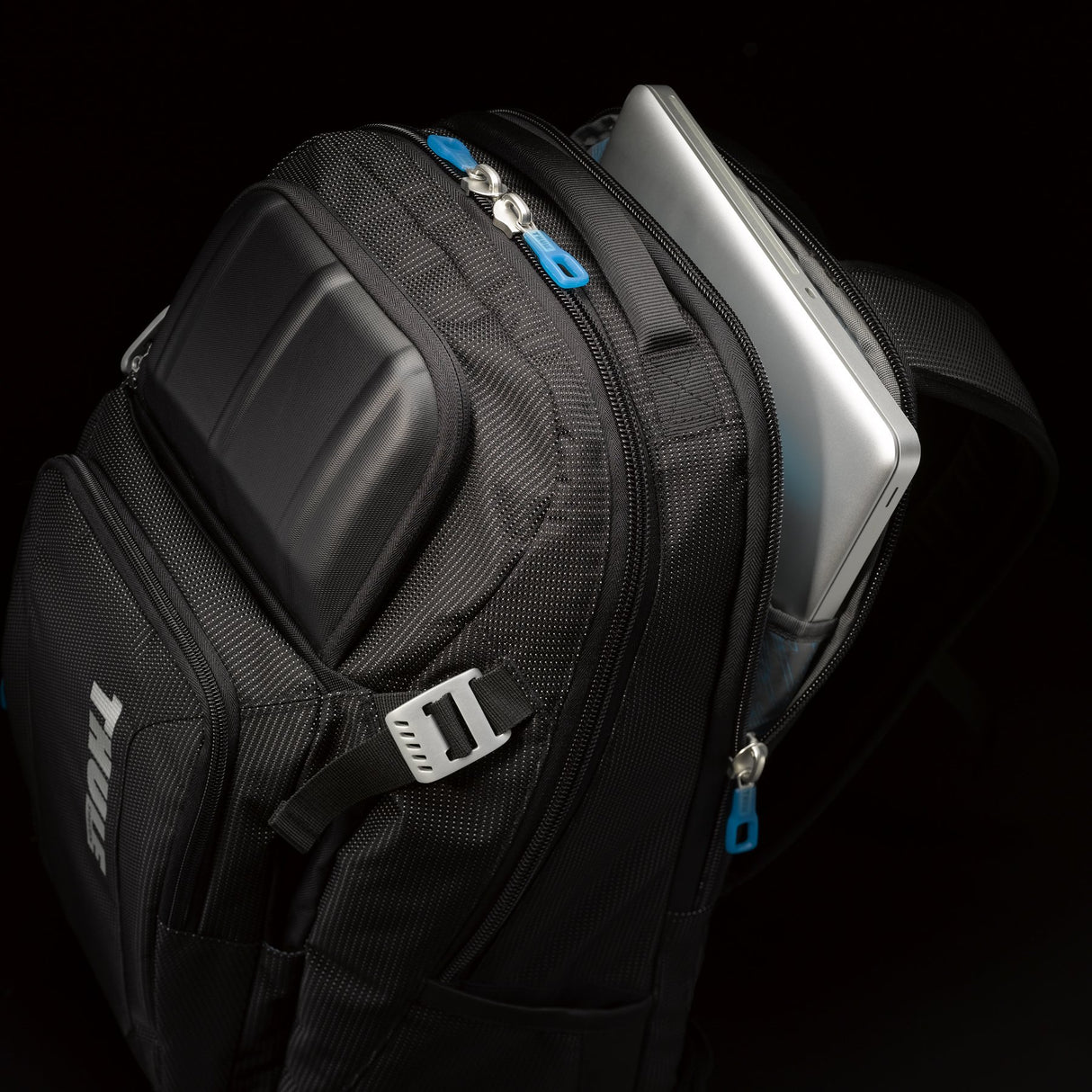Thule TCBP217 - Mochila para Ordenador Ordenador portátil de 17" (Capacidad de 32 litros, Compartimento SafeZone), Negro