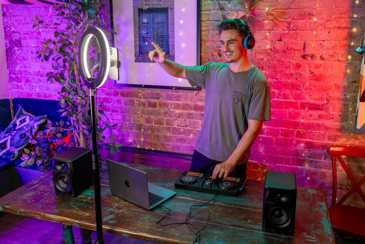 AlphaTheta Pioneer DJ DDJ-FLX2. Controlador portatil, de 2 Canales, alimentación por USB y con Diseño Profesional – Compatible con Servicios de Streaming Musical – Ideal para Nuevos DJs