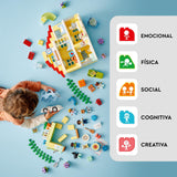 LEGO Duplo Casa Familiar 3en1, Juego Educativo Casa de Muñecas, Juguete para Niñas y Niños de 3 Años o Más, Coche de Juguete, 3 Maneras de Construir, 5 Figuras, 2 Animales, Regalos Niños 10994