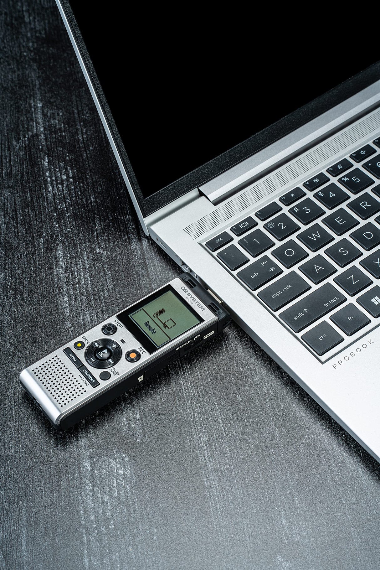 OM SYSTEM Enregistreur WS-882 4GB