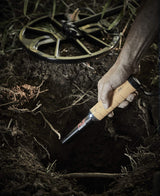 Minelab - Metal Detector Pinpointer Impermeabile per Professionisti con Tone ID e Sensibilità Regolabile (Torcia Incorporata, Fondina e Laccetto Inclusi) (Pro-Find 35)
