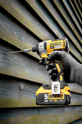 DEWALT DCK266P2-QW - Kit Taladro Percutor DCD796 XR 18V, Atornillador de Impacto DCF887 1/4´´, 2 Baterías Litio 5,0 Ah, Organizador DS150 y Cargador Multi-Voltaje XR