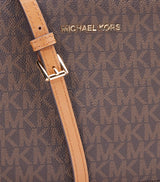 Michael Kors 32F8GF5M2B-200 JET SET MD CAMERA BAG Women marrón Size One Size