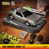 CC Countdown Characters 2024 Calendario de Adviento Armable Twin Pines Mall Delorean Time Machine – Estatua Coleccionable Oficial de Back to The Future