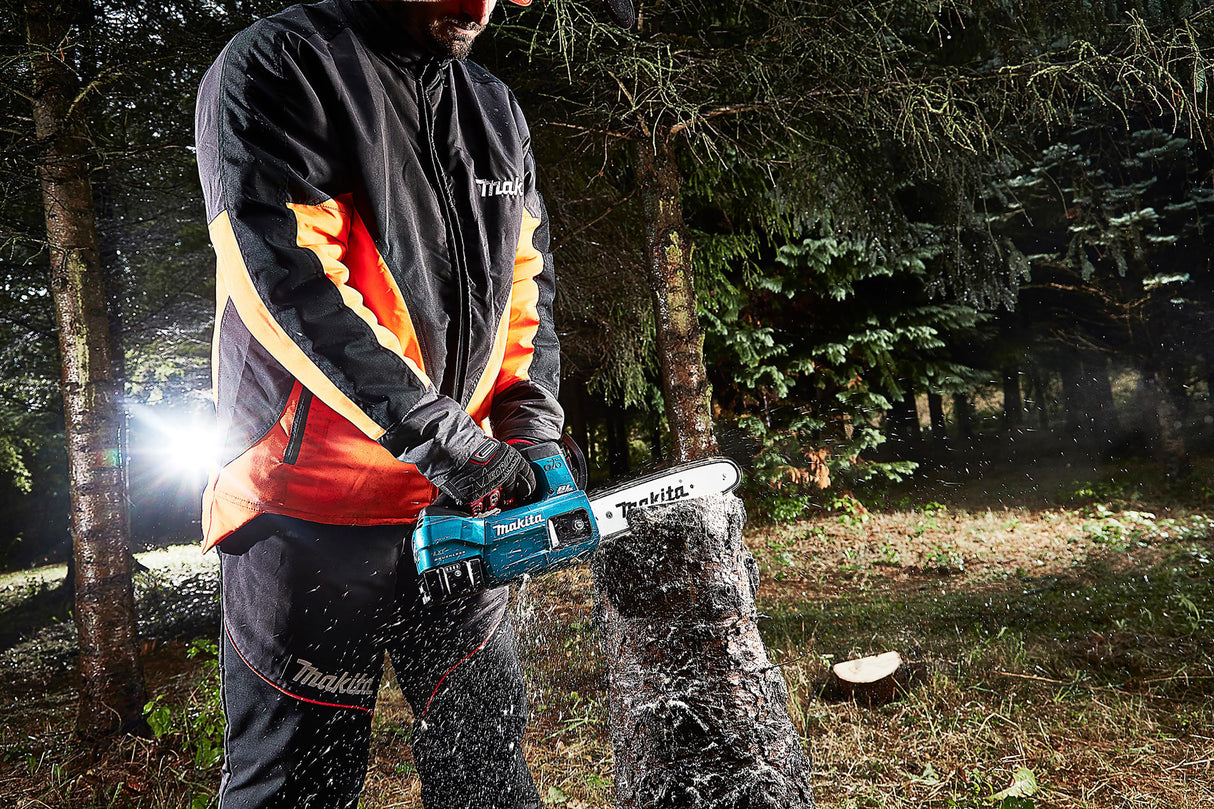 Makita - DUC254CZ - Sierra de cadena a batería 18V para poda carving