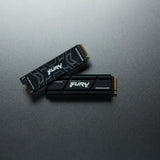 Kingston FURY Renegade 2000G PCIe 4.0 NVMe SSD W/Disipador térmico, Para jugadores, entusiastas y superusuarios - SFYRDK/2000G
