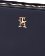 Tommy Hilfiger Bolso bandolera Mujer Logotape Camera Bag con correa ancha, Azul (Space Blue), Talla Única