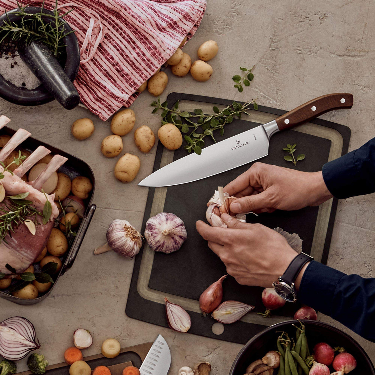 Victorinox Grand Maître bloque de cuchillos, inserto ranurado, 6 piezas, incl. 6 cuchillos de chef, almacenamiento de cuchillos, de madera