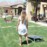 GoSports - Juego de Cornhole con diseño rústico Rojo y Azul, tamaño reglamentario