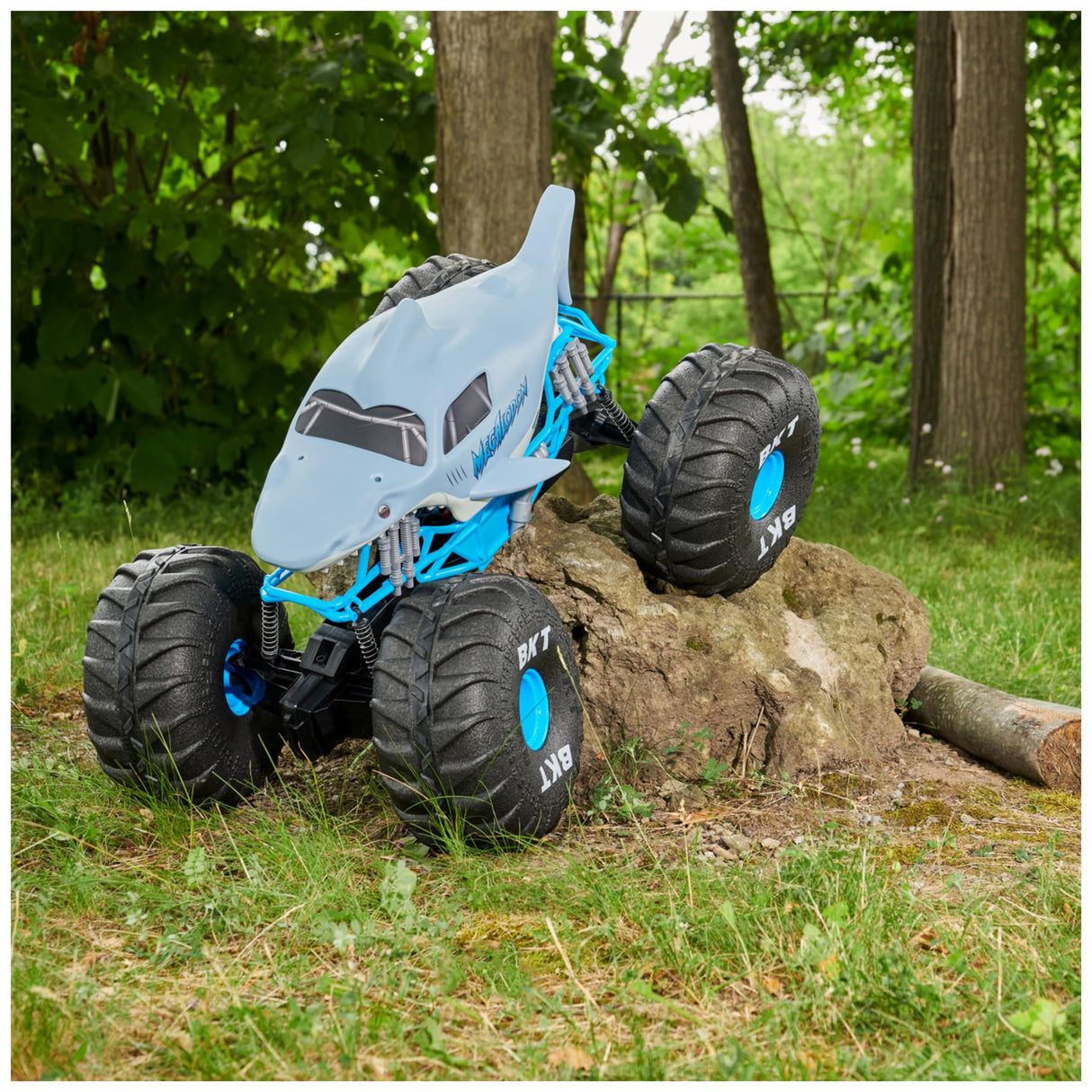 Monster Jam, camión Monstruo Todoterreno Mega Megalodon Oficial por Control Remoto, Escala 1:6, Juguetes para niños y niñas a Partir de 4 años