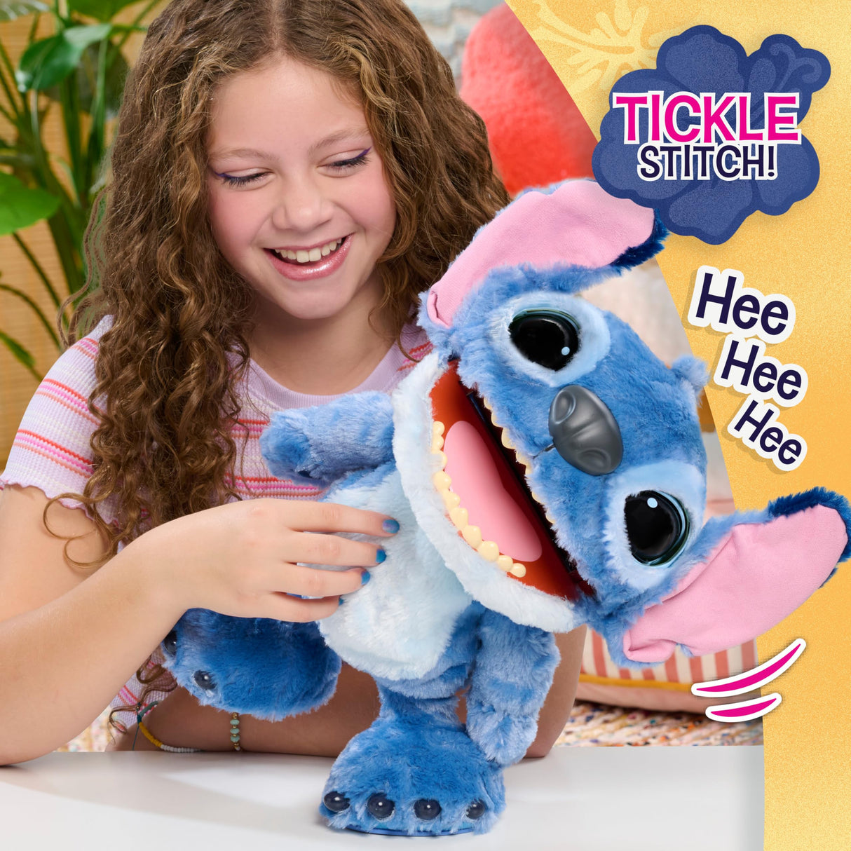 Just Play Peluche Interactivo Disney Ultimate Stitch, de 43 cm, más de 100 Sonidos y reacciones, se Mueve como el de Verdad, para niños a Partir de 3 años