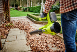 RYOBI - Soplador Eléctrico Inalámbrico Turbo Jet 18V One+ - Limpieza de Pasillos Exteriores, Terrazas, Jardines Pequeños y Medianos - 1 Batería de Litio 4Ah y 1 Cargador Rápido 1,5 A - RY18BLA-140
