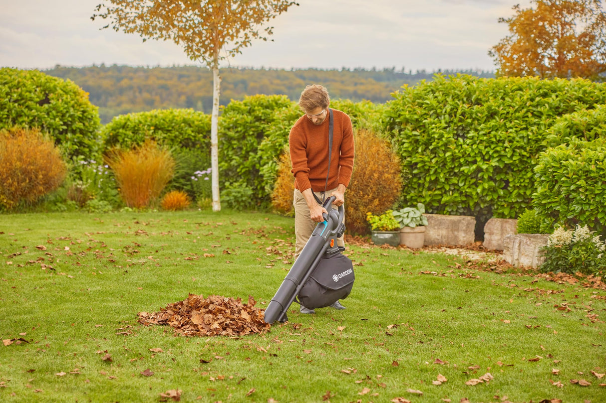 GARDENA Aspirador soplador PowerJet Collect con batería P4A de 18 V