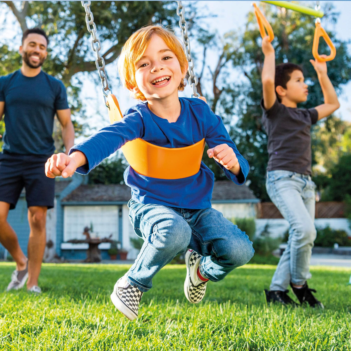 Intex Columpio Doble, Estructura Metal, con balancín Doble Plaza y Trapecio, Altura Regulable, hasta 240 kg, Columpios niños 3-10 años, Juegos Exterior, Certificado CE (59002)