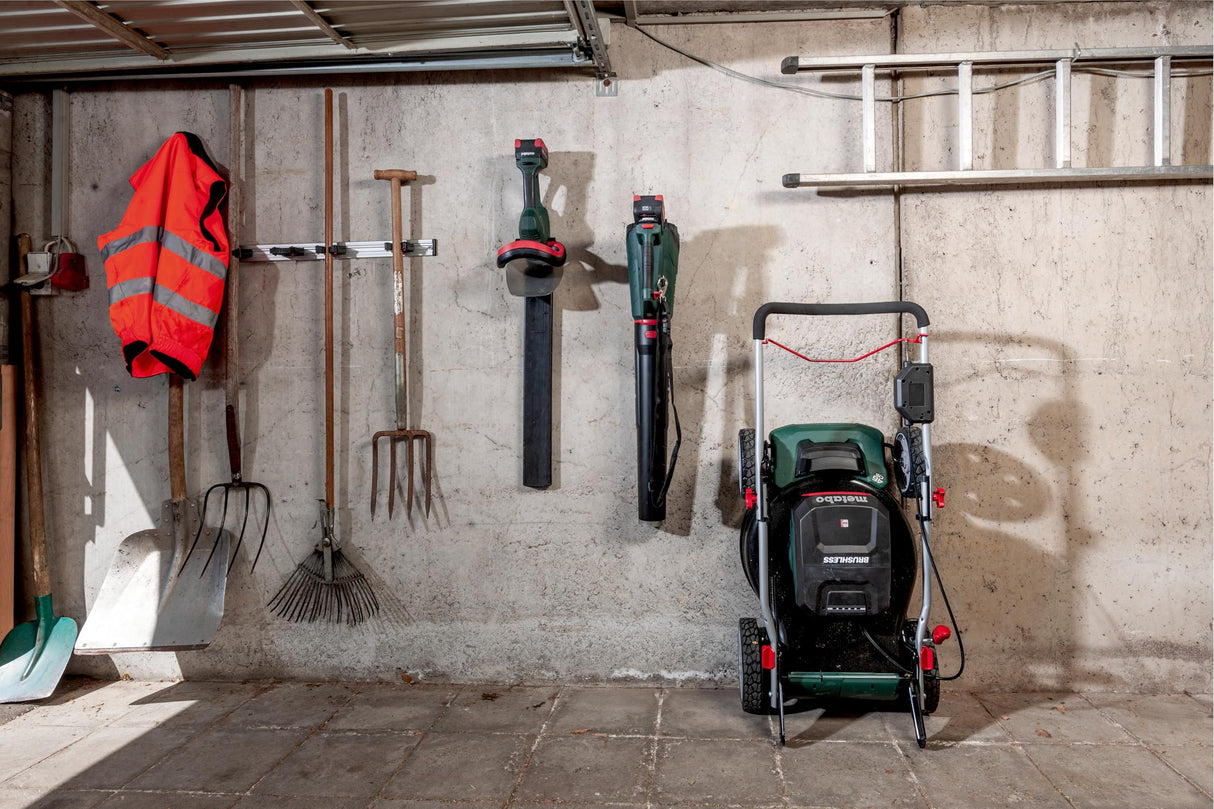 metabo cortacésped a batería RM 36-18 LTX BL 46 – 601606650 – 18 V – con función de Mulching – para Jardines de hasta 800 m² – Incluye 2 baterías y Cargadores