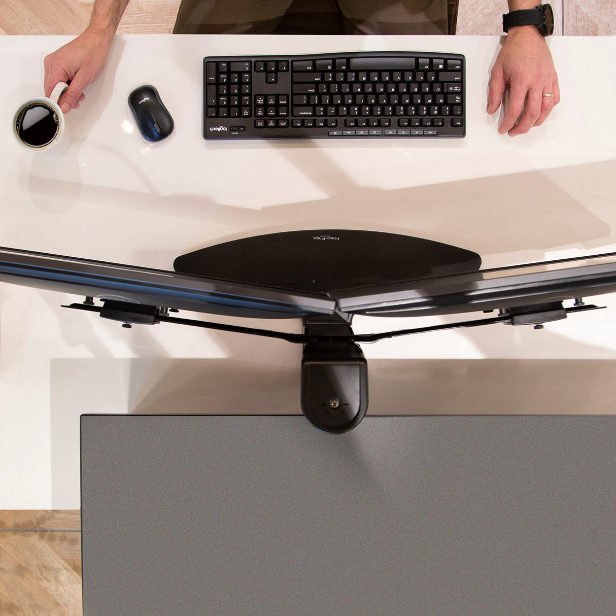 ERGOTRON NEO-FLEX DUAL LCD LIFT STAND LIFT